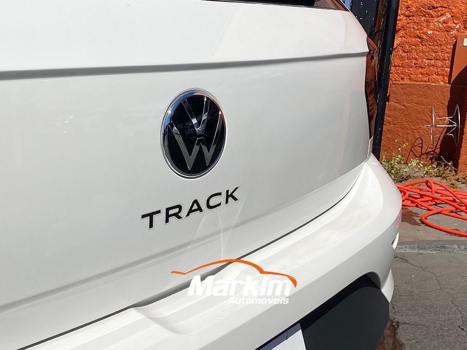 
								Volkwagen Polo Track 1.0 2024 full									