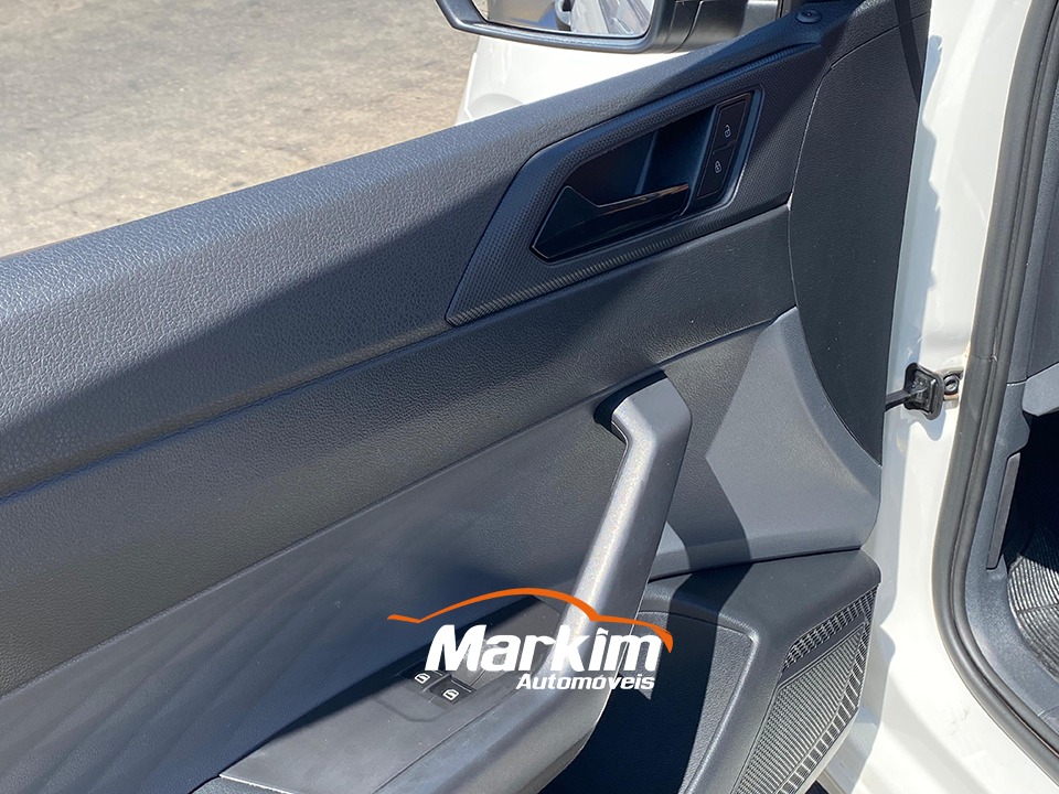 
								Volkwagen Polo Track 1.0 2024 full									