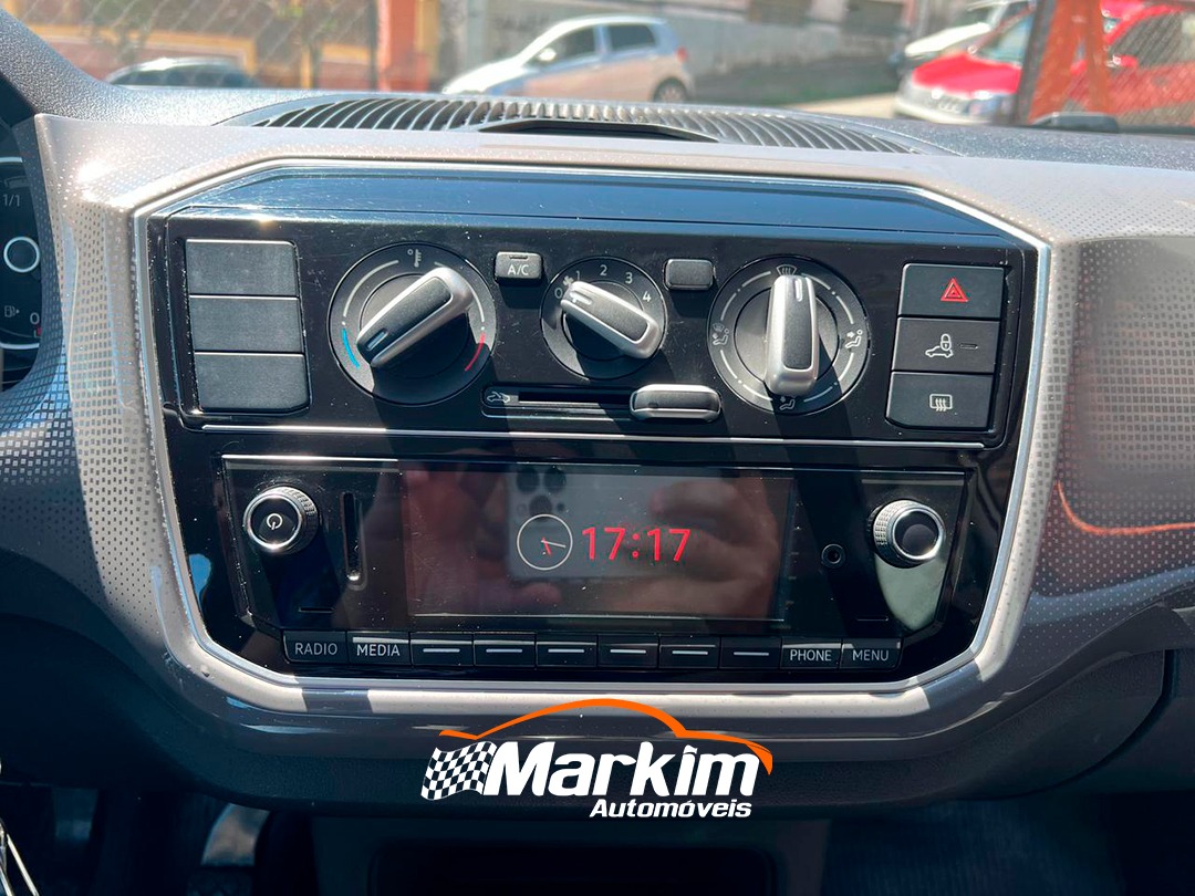 
								Volkswagen Up! Cross TSI 1.0 2018 full									