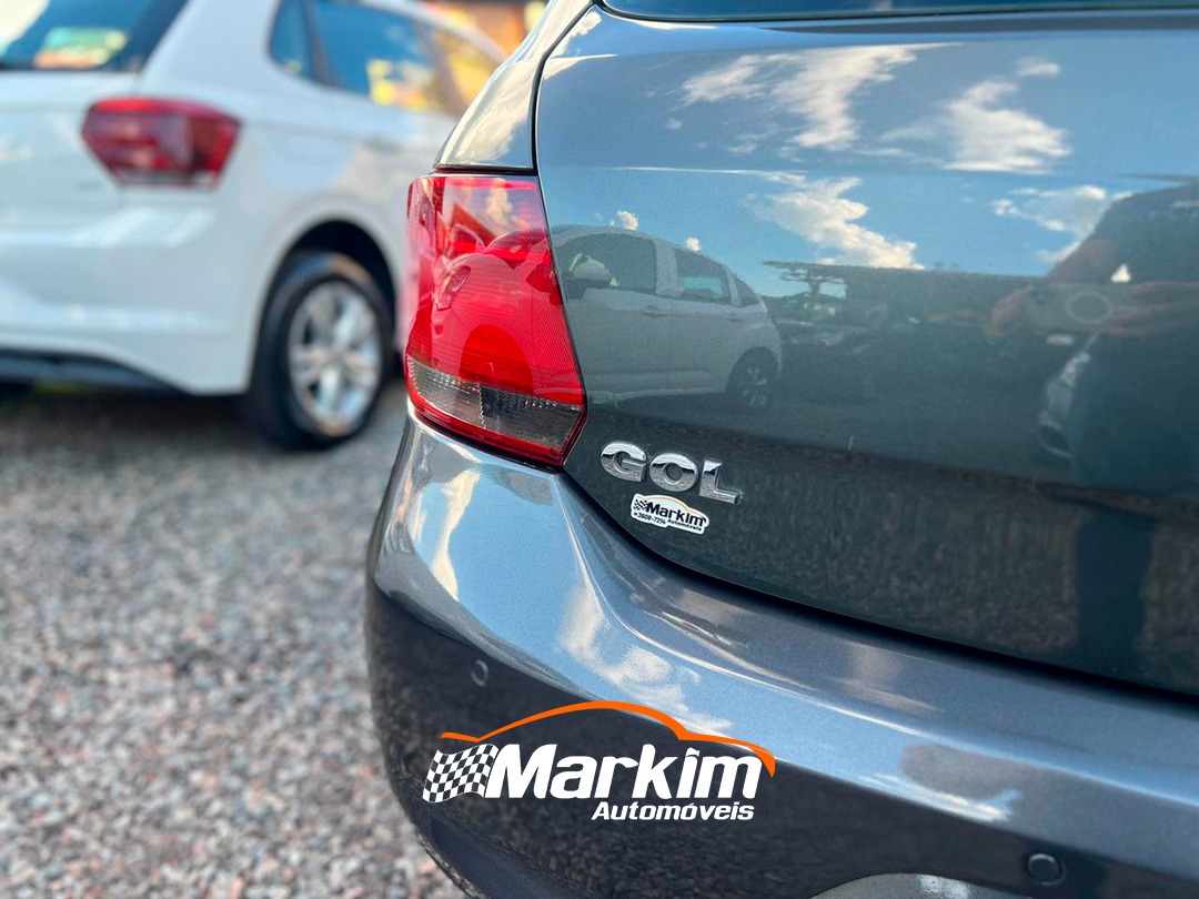 
								Volkswagen Gol Comfortline 1.0 2015 full									