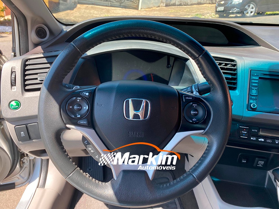 
								Honda Civic EXS 1.8 2012 full									