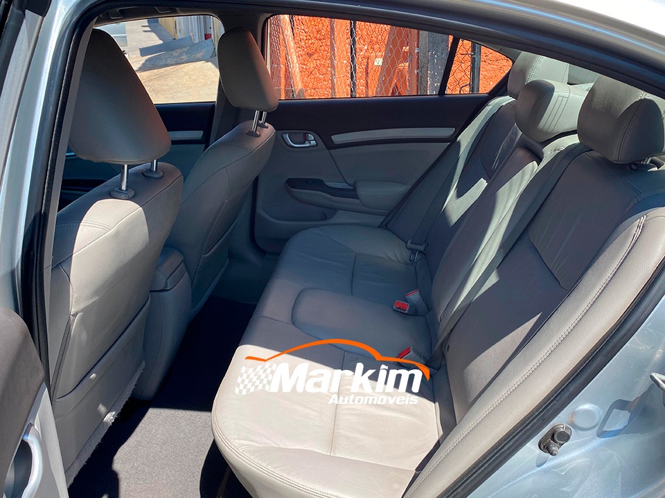 
								Honda Civic EXS 1.8 2012 full									