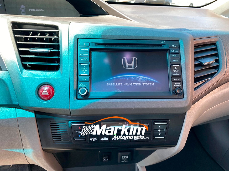 
								Honda Civic EXS 1.8 2012 full									