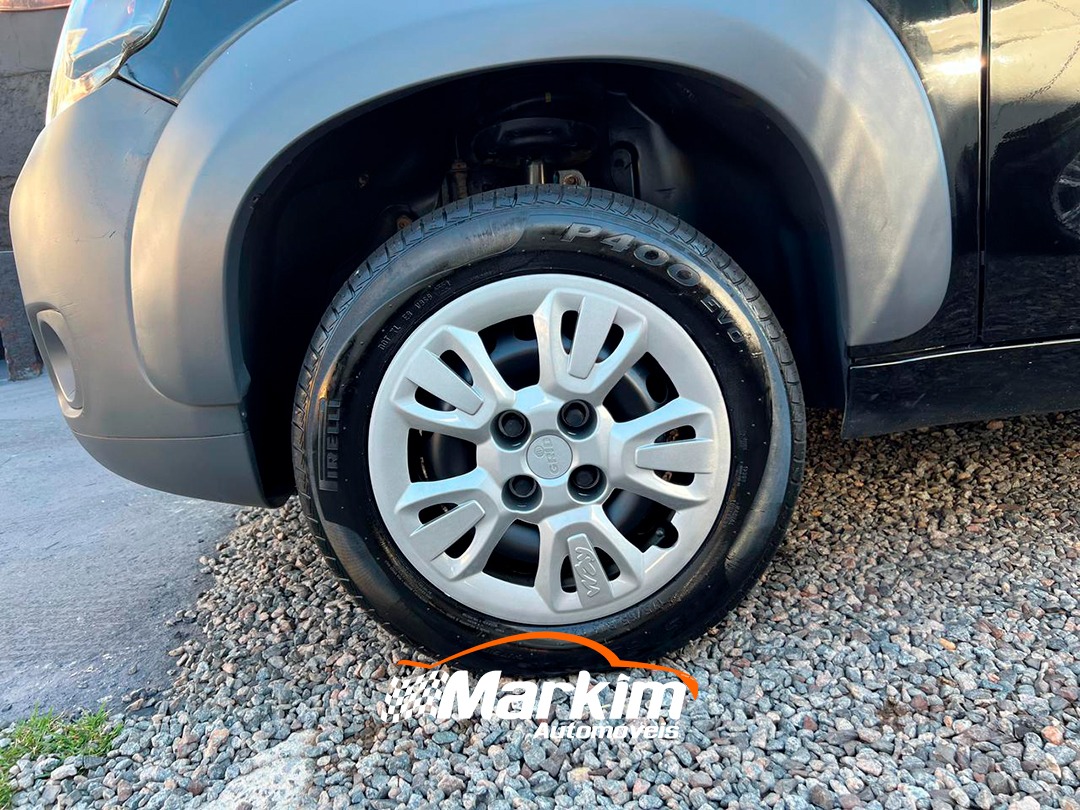 
								Fiat Uno Way 1.0 2013 full									