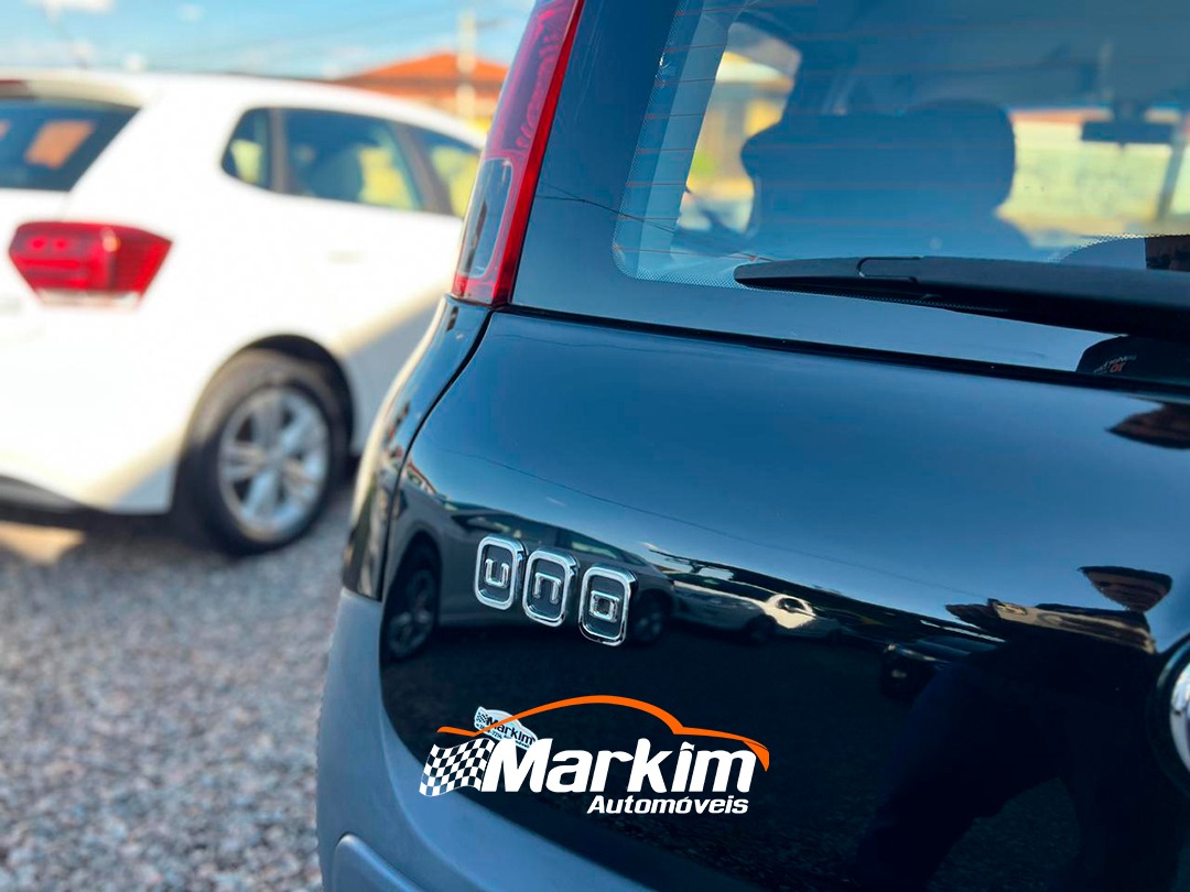 
								Fiat Uno Way 1.0 2013 full									