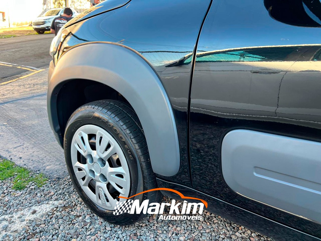 
								Fiat Uno Way 1.0 2013 full									