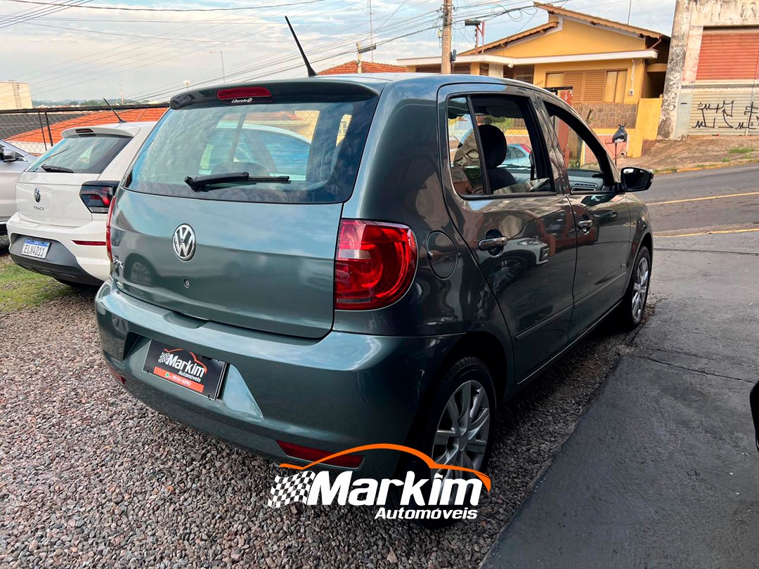 
								Volkswagen Fox Trend 1.0 2012 full									