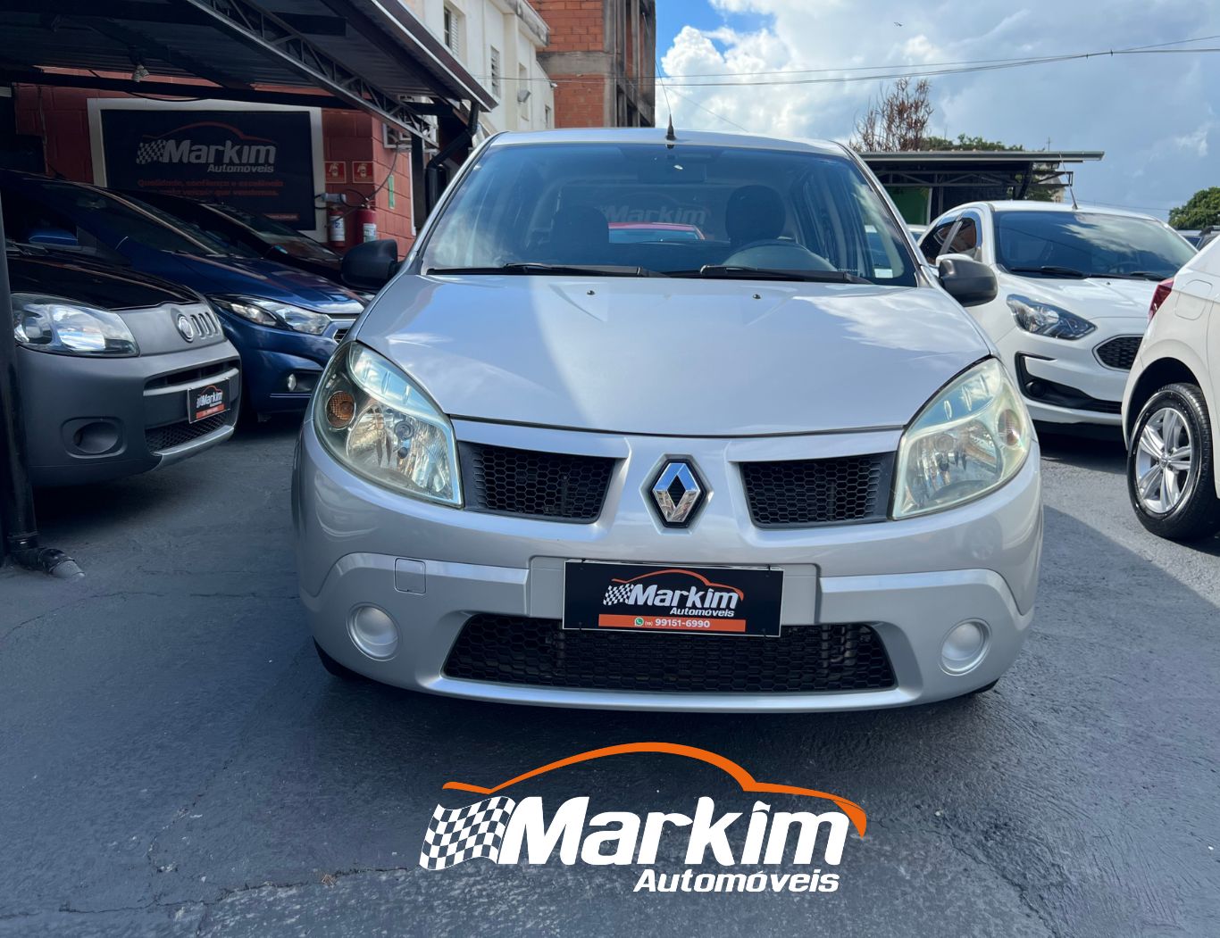 
								Renault Sandero Expression 1.0 2010 full									