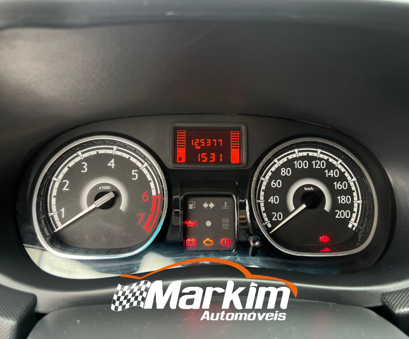 
								Renault Sandero 1.6 2014 full									