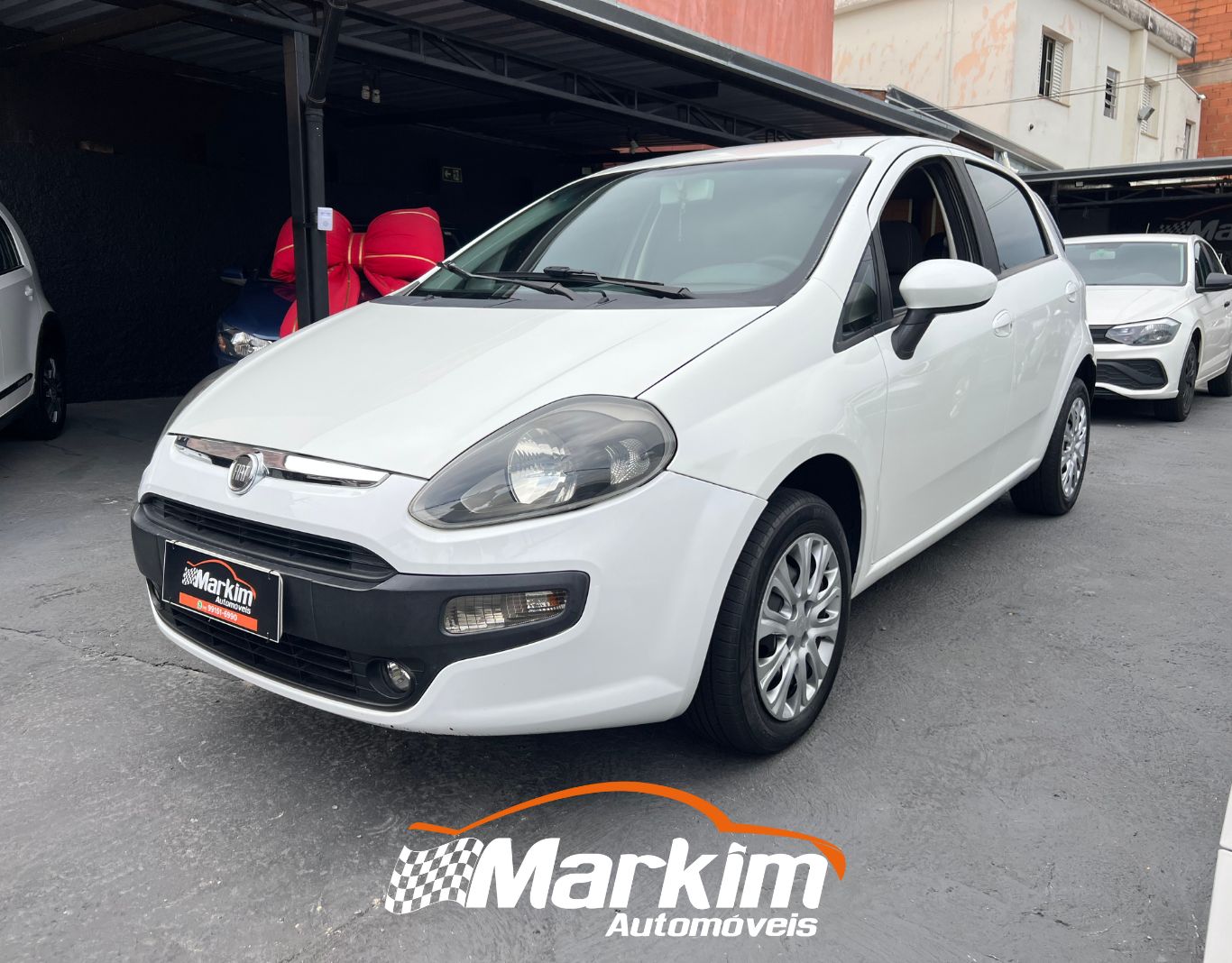 
								Fiat Punto Attractive 1.4 2014 full									