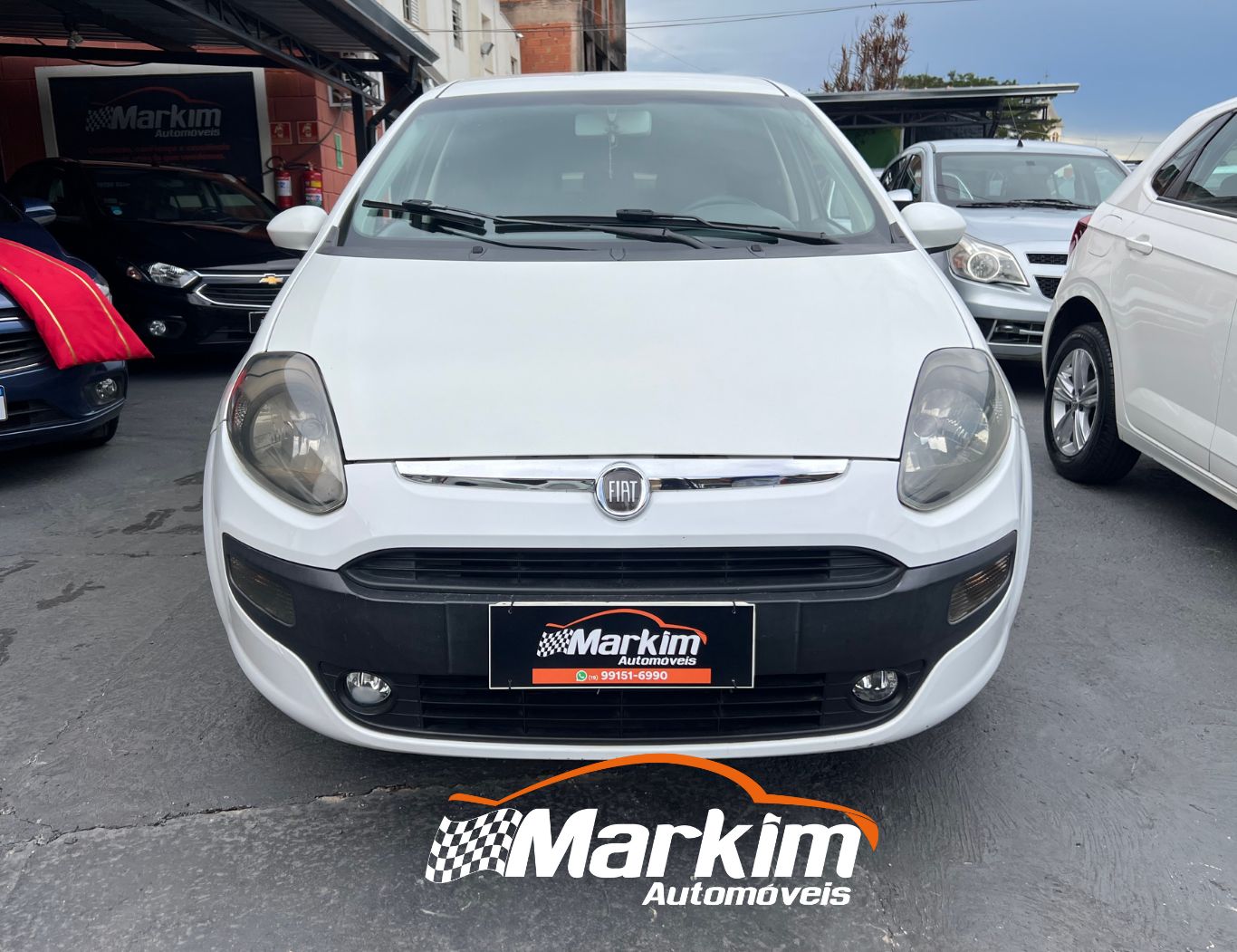 
								Fiat Punto Attractive 1.4 2014 full									