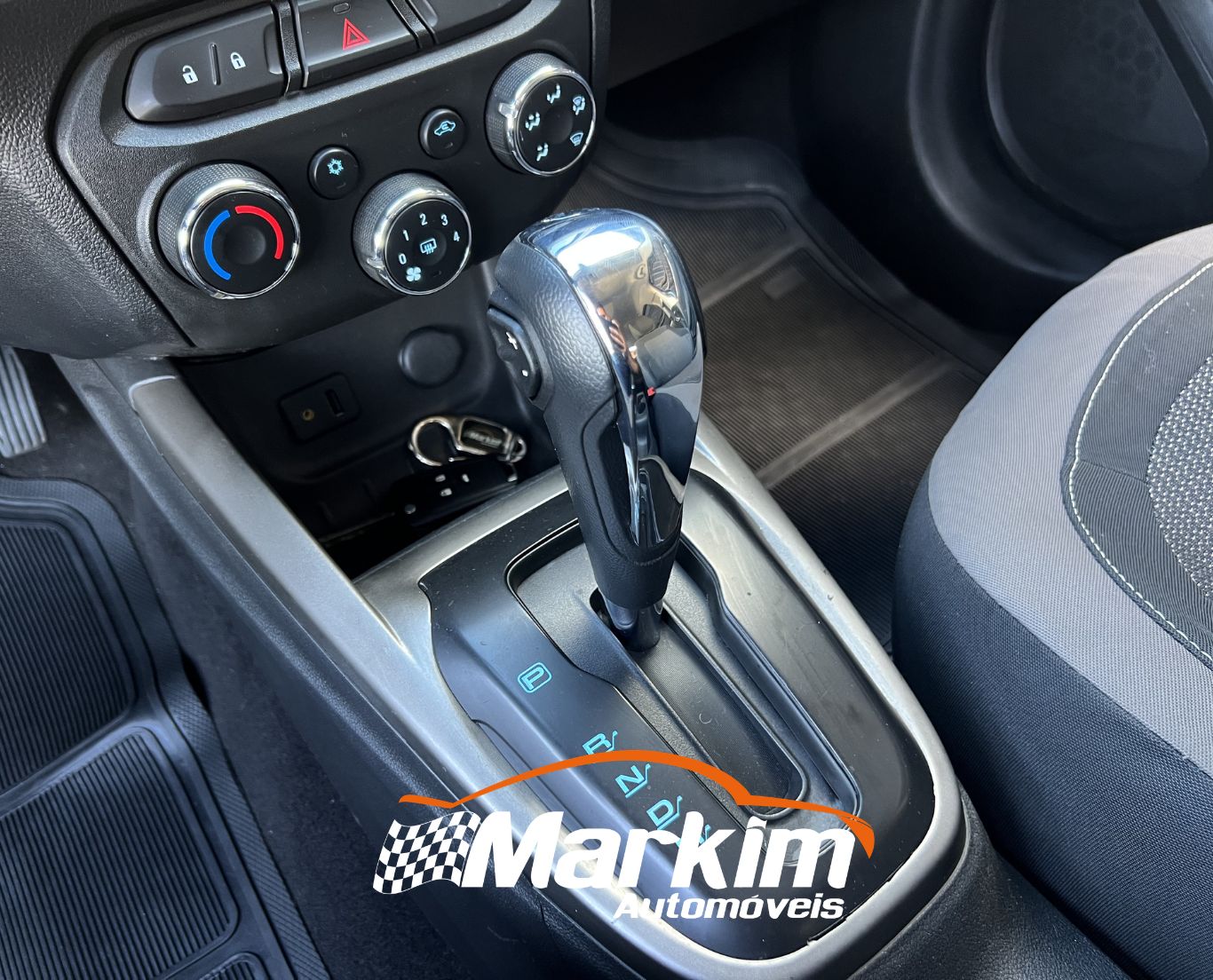 
								Chevrolet Prisma LTZ 1.4 2015 full									