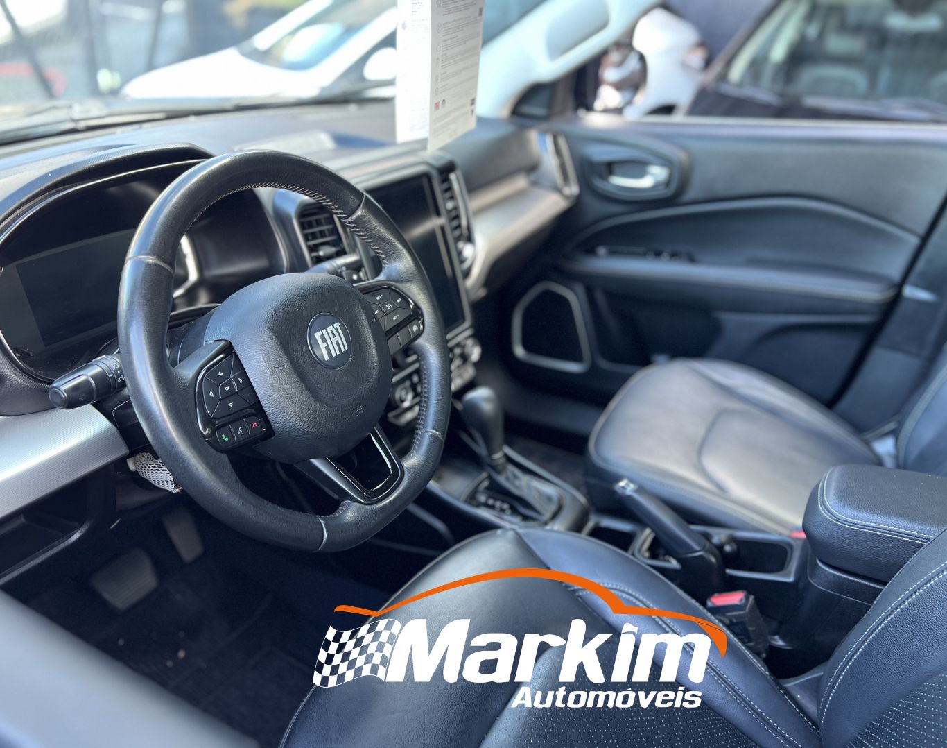 
								Fiat Toro Volcano AT9 4×4 2022 full									